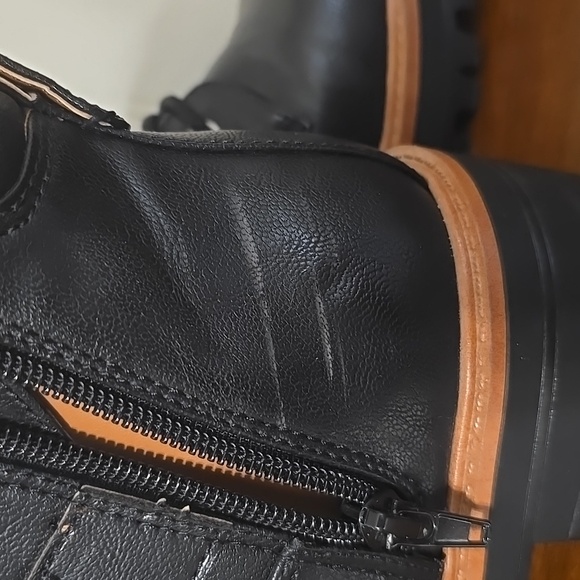 Indigo Rd. Black Combat Boots with Buckle Detail. 6.5 - Picture 6 of 6